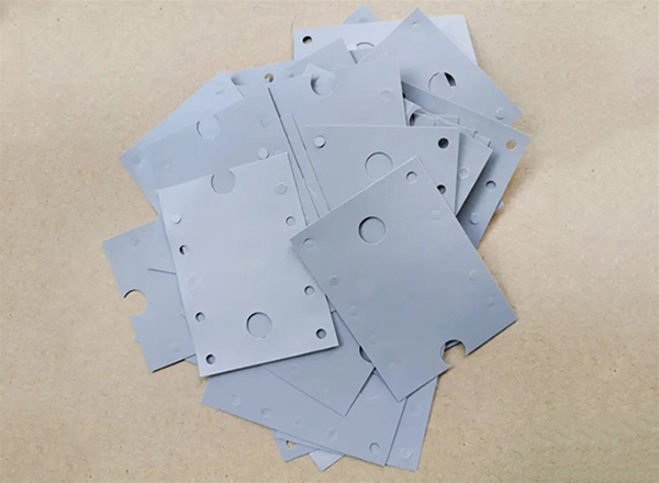 CP-300-X200導(dǎo)熱絕緣片